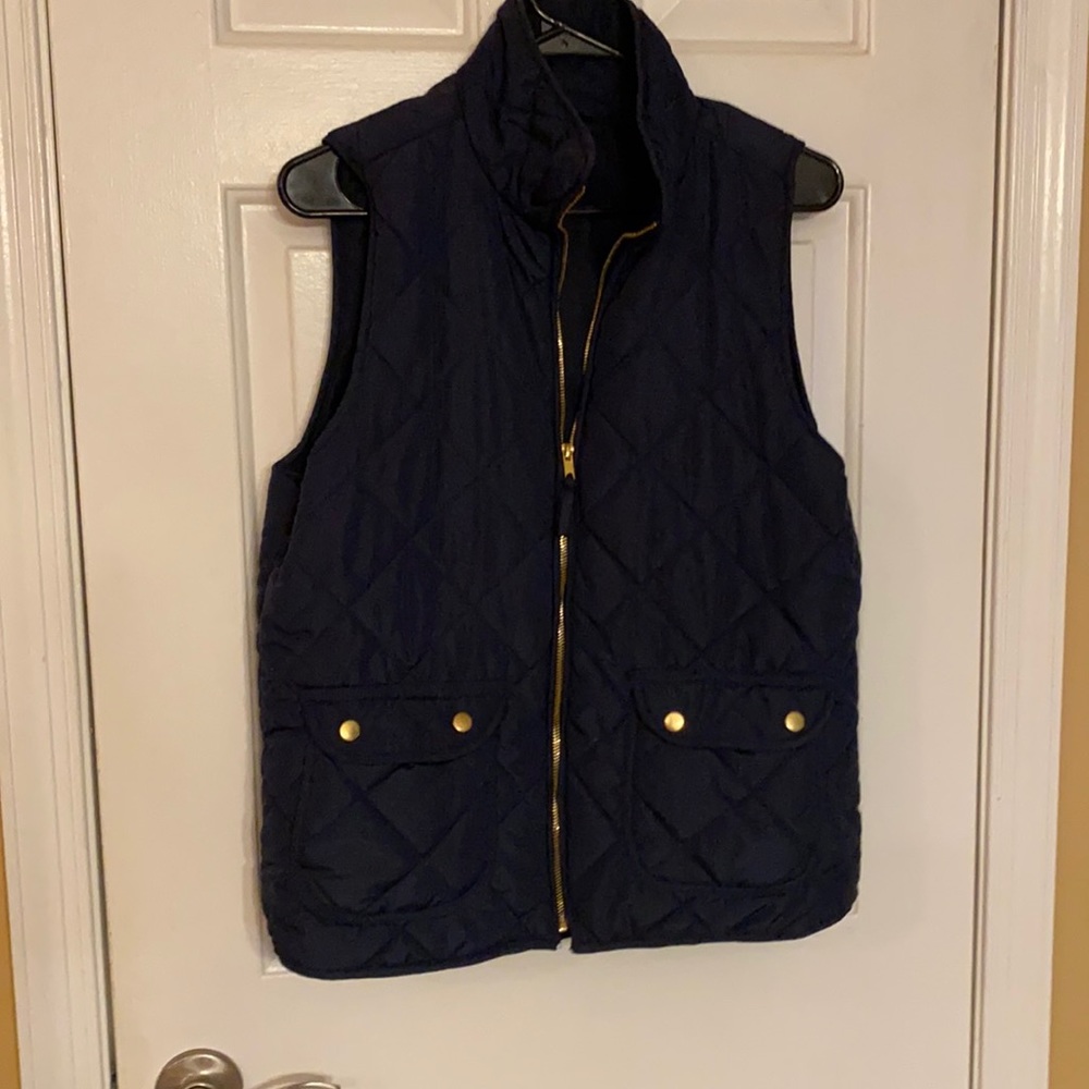 Francesca Quinn quilted navy vest size medium